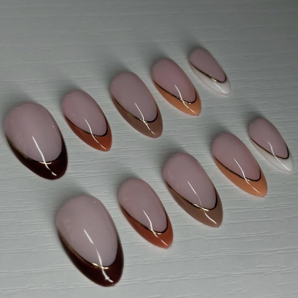 Elegant Pink and Brown Press-On Nails